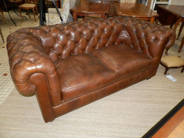 CANAPE CHESTERFIELD